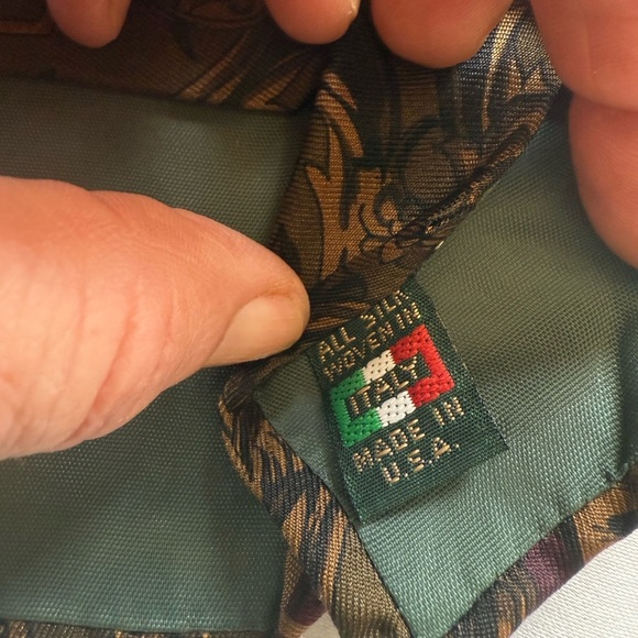 BRIAR men’s silk tie, excellent condition, beautiful fall green burgundy colors - Picture 5 of 7